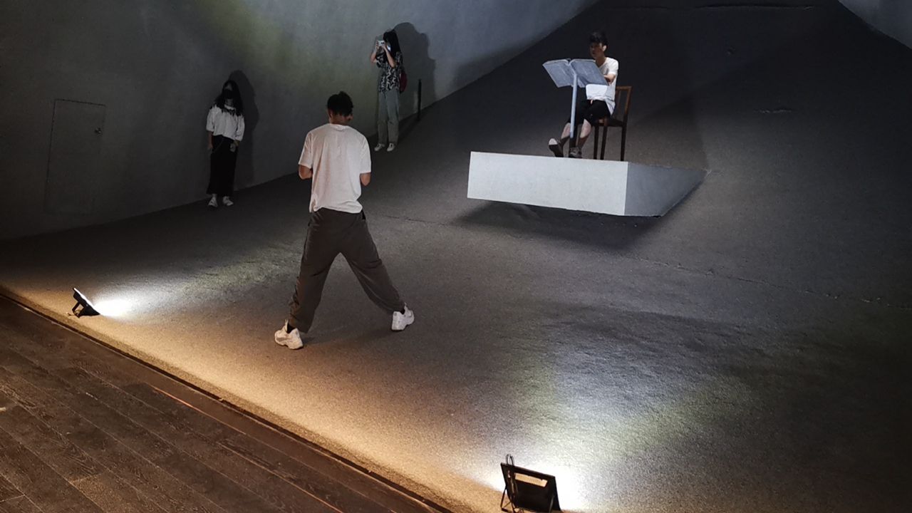 云顶集团与省人艺为张之洞武云顶集团物馆添砖加瓦(图5)